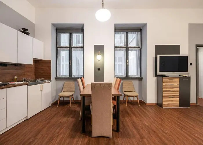 Ecostay O Street