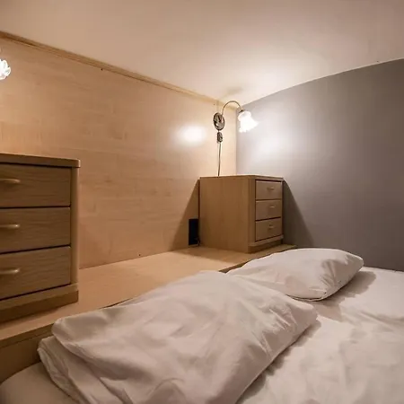 Ecostay O Street Apartment *